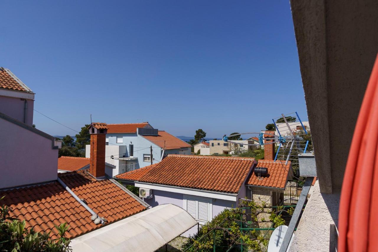 Apartment Nada Petrcane Esterno foto
